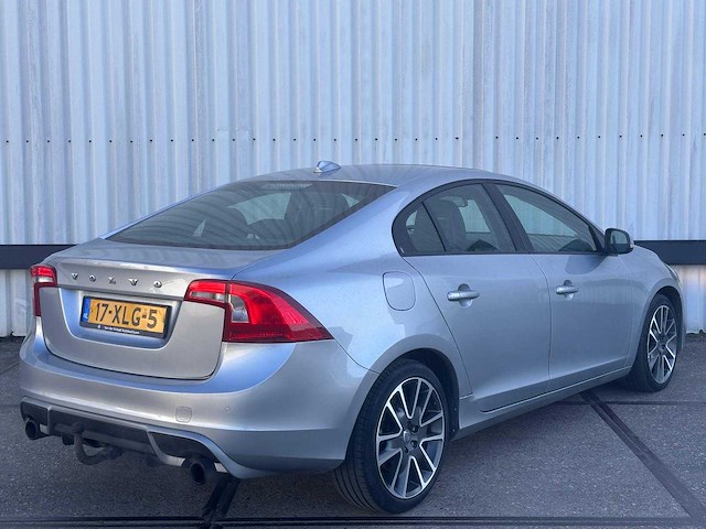 Volvo s60 1.6 t3 kinetic; 17-xlg-5 - afbeelding 10 van  17