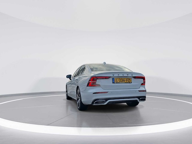 Volvo s60 2.0 b4 r-design 2021 | l-236-fz - afbeelding 3 van  30