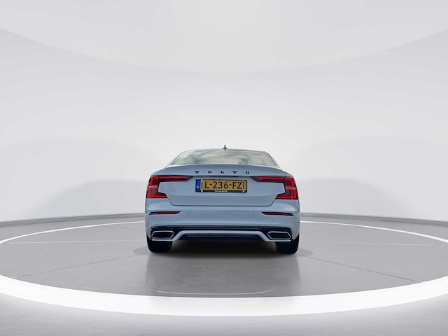 Volvo s60 2.0 b4 r-design 2021 | l-236-fz - afbeelding 5 van  30