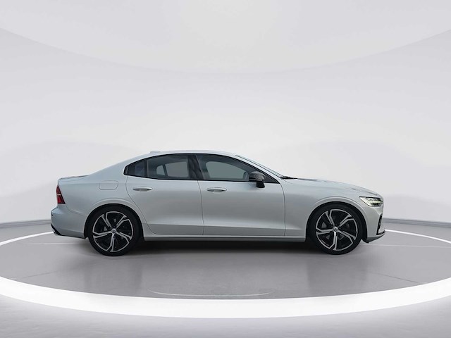 Volvo s60 2.0 b4 r-design 2021 | l-236-fz - afbeelding 9 van  30