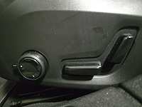 Volvo s60 2.0 b4 r-design 2021 | l-236-fz - afbeelding 10 van  30