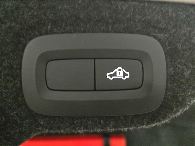 Volvo s60 2.0 b4 r-design 2021 | l-236-fz - afbeelding 19 van  30