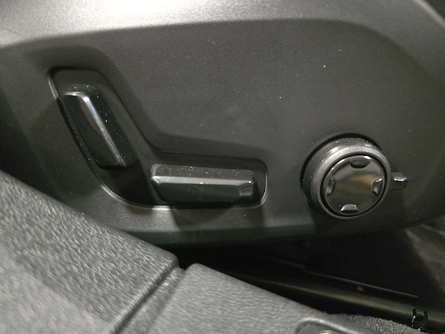 Volvo s60 2.0 b4 r-design 2021 | l-236-fz - afbeelding 21 van  30