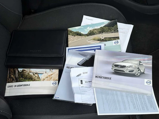 Volvo s60 2.0t | 53-nhd-5 i - afbeelding 22 van  29