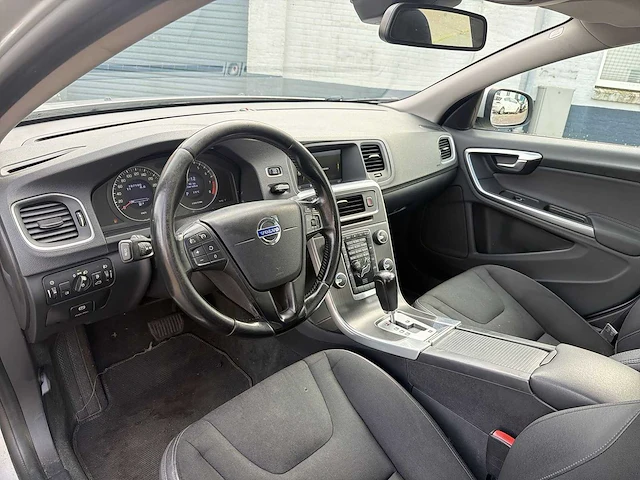 Volvo s60 2.0t | 53-nhd-5 i - afbeelding 26 van  29