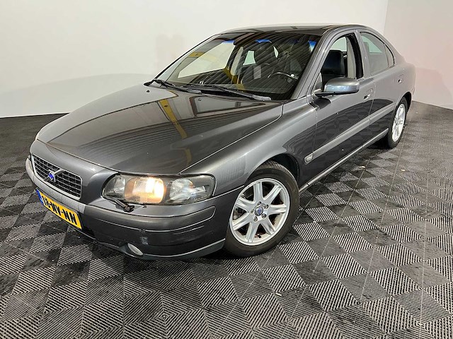 Volvo s60 2.0t sports edition, 18-nv-nn - afbeelding 1 van  14
