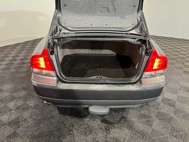 Volvo s60 2.0t sports edition, 18-nv-nn - afbeelding 9 van  14