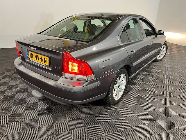 Volvo s60 2.0t sports edition, 18-nv-nn - afbeelding 10 van  14