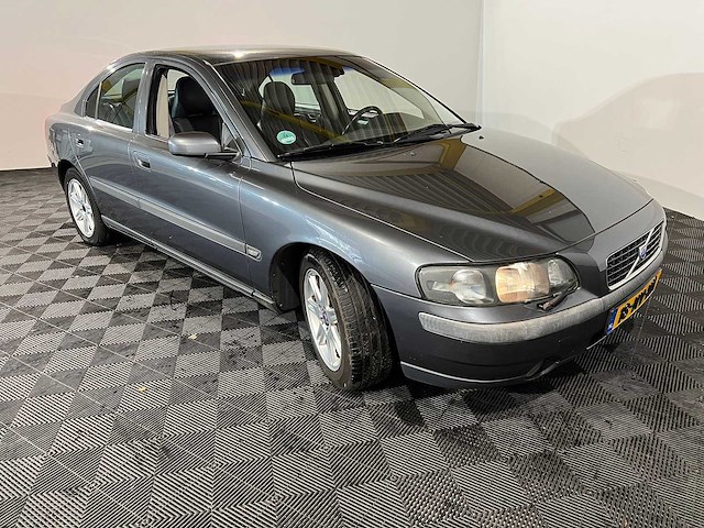 Volvo s60 2.0t sports edition, 18-nv-nn - afbeelding 11 van  14