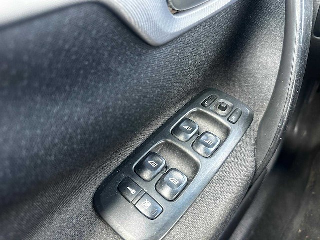 Volvo s60 2.4, 05-ng-lv - afbeelding 3 van  12