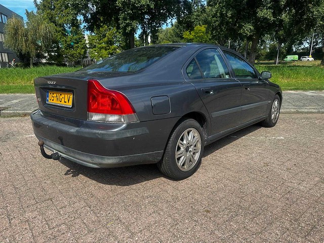Volvo s60 2.4, 05-ng-lv - afbeelding 9 van  12