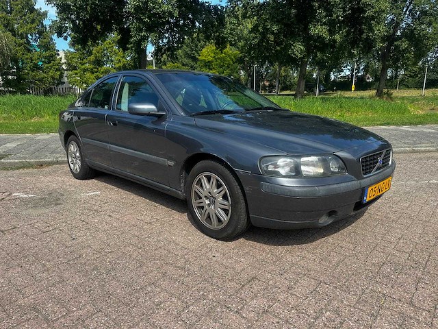 Volvo s60 2.4, 05-ng-lv - afbeelding 10 van  16