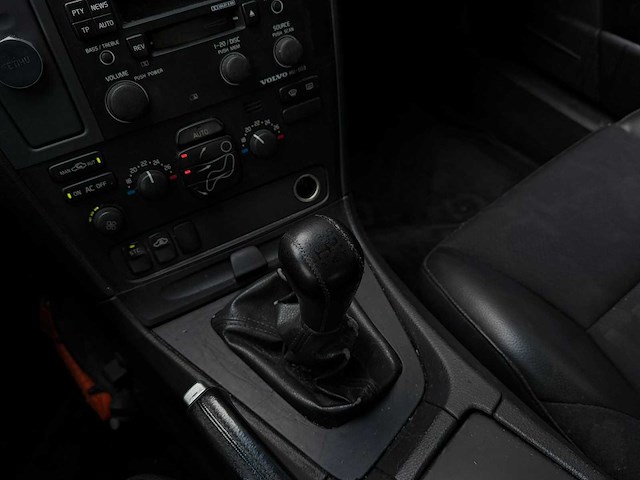 Volvo s60 2.4 2003 | 11-ln-vg iaw - afbeelding 3 van  22