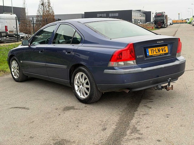 Volvo s60 2.4 2003 | 11-ln-vg iaw - afbeelding 16 van  22