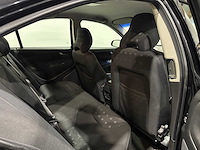 Volvo s60 2.4 47-lh-zz - afbeelding 4 van  18