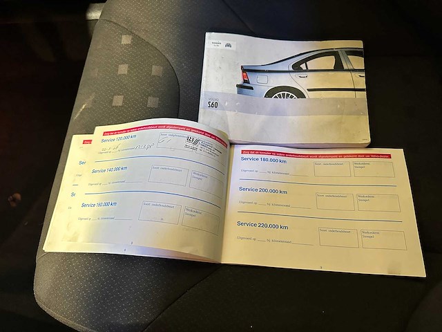 Volvo s60 2.4 47-lh-zz - afbeelding 8 van  18