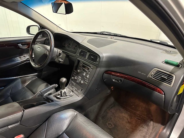 Volvo s60 2.4 82-gs-kg - afbeelding 3 van  21