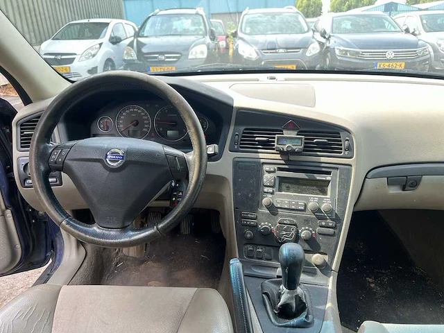 Volvo s60 2.4 d5 | 70-ns-lk - afbeelding 5 van  9