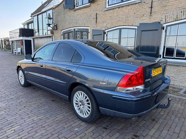 Volvo s60 2.4 kinetic automaat 57-rf-ng - afbeelding 10 van  20