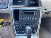 Volvo s60 2.4 kinetic automaat 57-rf-ng - afbeelding 9 van  20