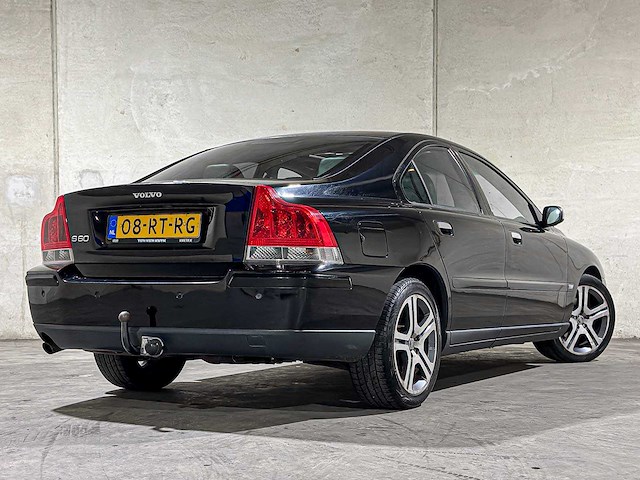Volvo s60 2.4d kinetic 125pk 2005 (origineel-nl), 08-rt-rg - afbeelding 2 van  18