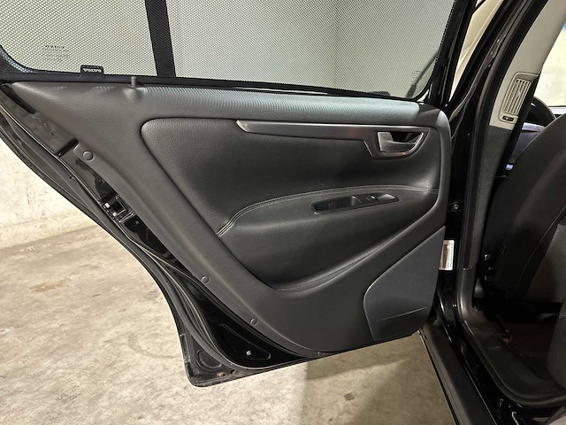 Volvo s60 2.4d kinetic 125pk 2005 (origineel-nl), 08-rt-rg - afbeelding 24 van  46