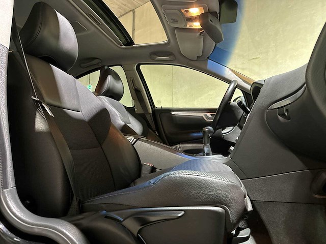 Volvo s60 2.4d kinetic 125pk 2005 (origineel-nl), 08-rt-rg - afbeelding 30 van  46