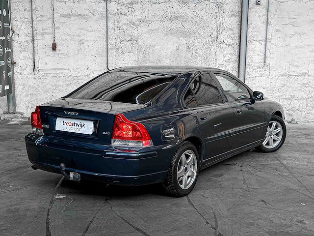 Volvo s60 2.4d momentum 163pk 2007, 07-xl-gt - afbeelding 2 van  38