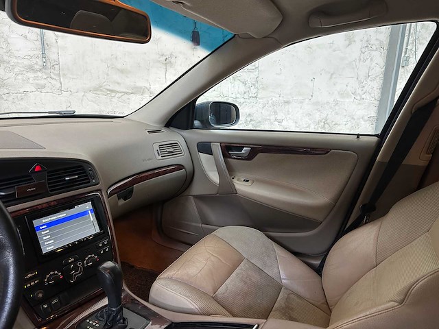 Volvo s60 2.4d momentum 163pk 2007, 07-xl-gt - afbeelding 10 van  38