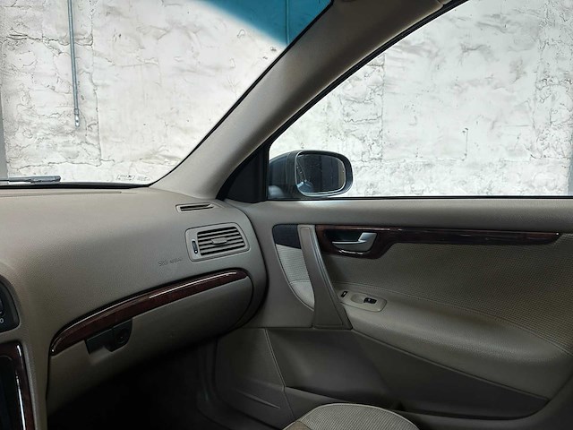 Volvo s60 2.4d momentum 163pk 2007, 07-xl-gt - afbeelding 20 van  38