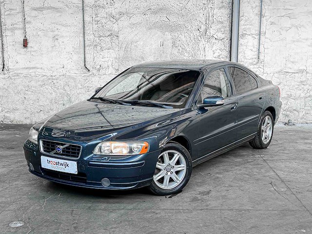 Volvo s60 2.4d momentum 163pk 2007, 07-xl-gt - afbeelding 23 van  38