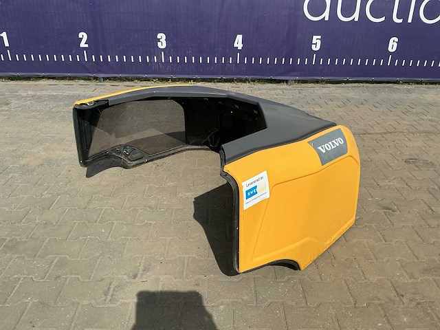 Volvo shovel motorkap - afbeelding 3 van  4