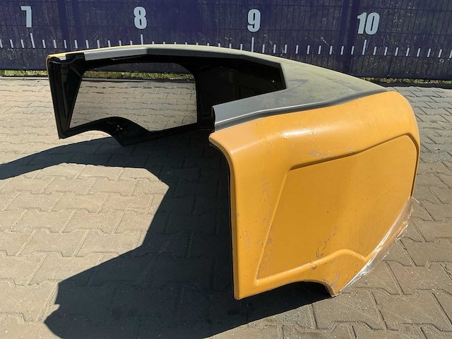 Volvo shovel motorkap - afbeelding 4 van  4