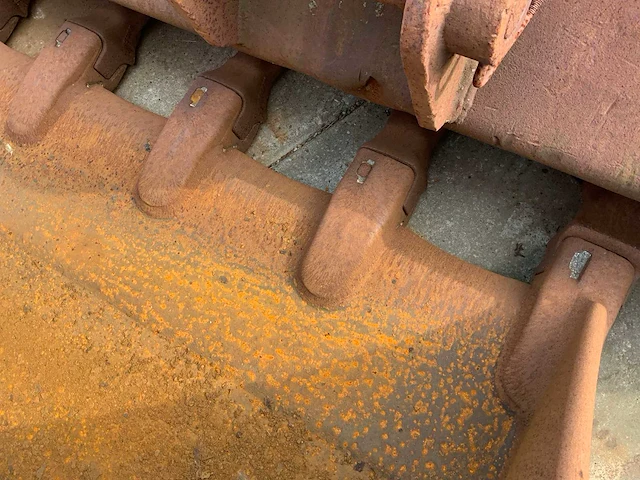 Volvo tandenbak - afbeelding 6 van  10