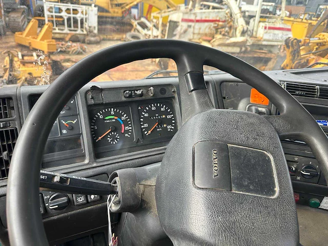 Volvo terberg fm1350 waterdrill-modderpomp vrachtwagen - afbeelding 13 van  14