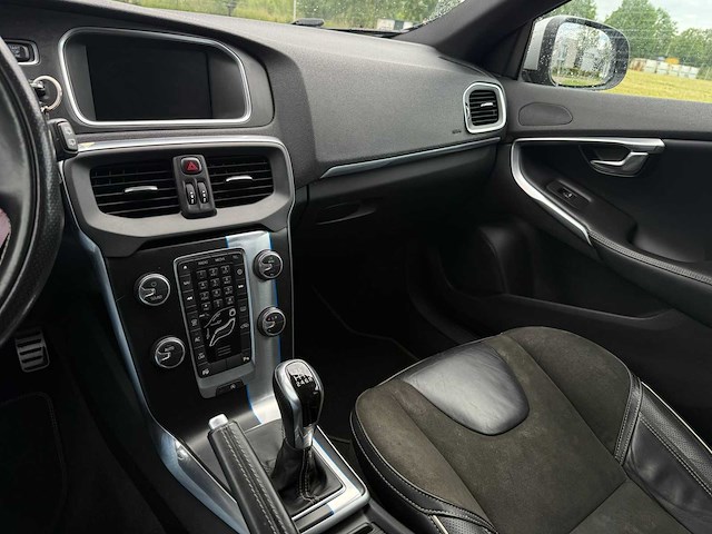 Volvo v40 - 2.0 d2 oc. race bns,* gj-701-s - afbeelding 7 van  21
