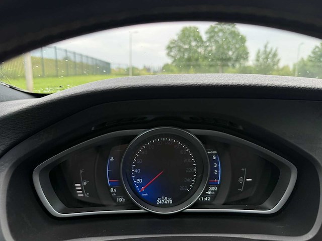 Volvo v40 - 2.0 d2 oc. race bns,* gj-701-s - afbeelding 20 van  21