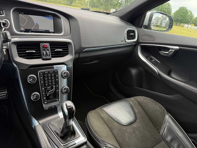 Volvo v40 - 2.0 d2 oc. race bns,* gj-701-s - afbeelding 6 van  21