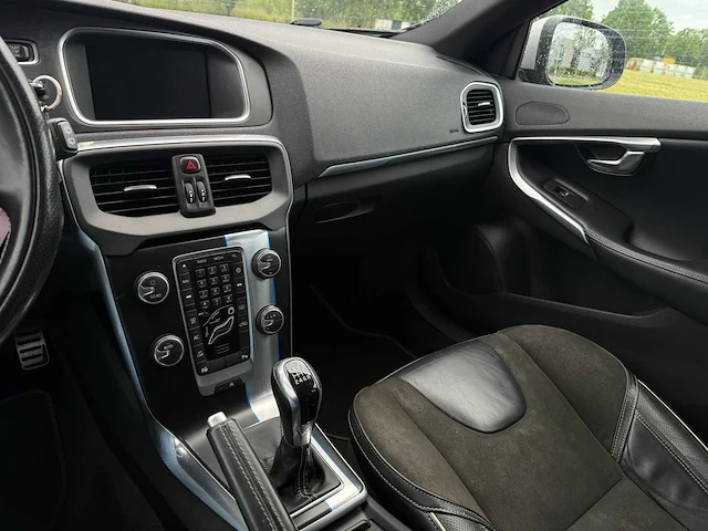 Volvo v40 - 2.0 d2 oc. race bns,* gj-701-s - afbeelding 7 van  21
