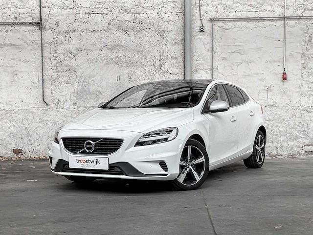 Volvo v40 1.5 t3 polar+ sport 152pk 2019, g-819-bh - afbeelding 1 van  42