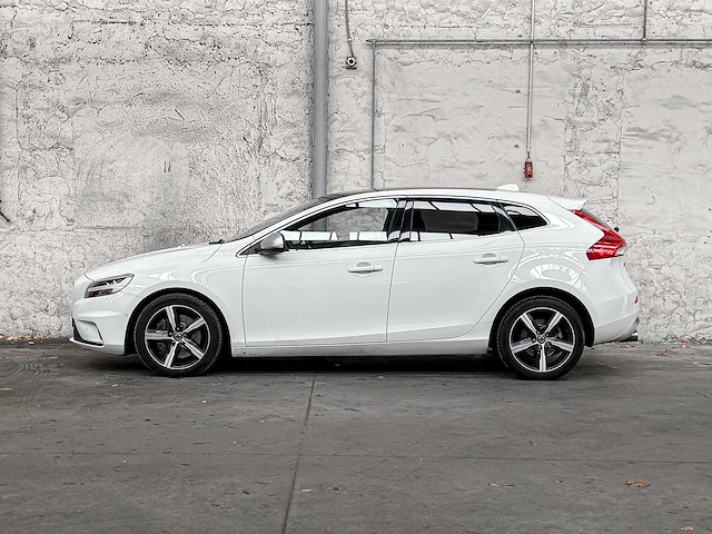 Volvo v40 1.5 t3 polar+ sport 152pk 2019, g-819-bh - afbeelding 16 van  42