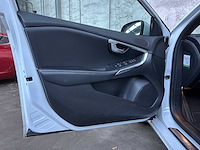 Volvo v40 1.5 t3 polar+ sport 152pk 2019, g-819-bh - afbeelding 31 van  42