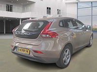 Volvo v40 1.6 d2 kinetic; 6-kvn-14 - afbeelding 9 van  16