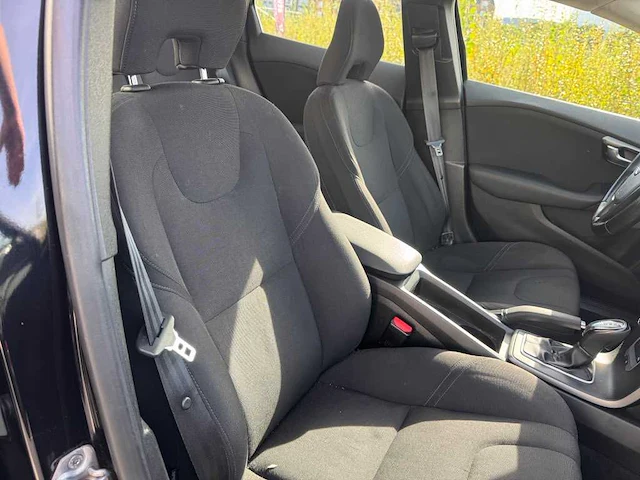 Volvo v40 1.6 d2 kinetic*, hz-152-h - afbeelding 10 van  14