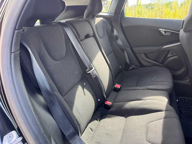 Volvo v40 1.6 d2 kinetic*, hz-152-h - afbeelding 11 van  14