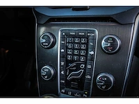 Volvo v40 1.6 d2 momentum*, 66-zrk-5 - afbeelding 2 van  17