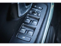 Volvo v40 1.6 d2 momentum*, 66-zrk-5 - afbeelding 8 van  17