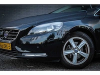 Volvo v40 1.6 d2 momentum*, 66-zrk-5 - afbeelding 13 van  17