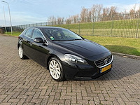 Volvo v40 1.6 d2 summum, 2-tvd-15 - afbeelding 12 van  18