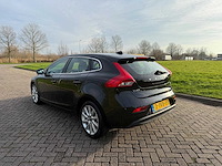 Volvo v40 1.6 d2 summum, 2-tvd-15 - afbeelding 13 van  18